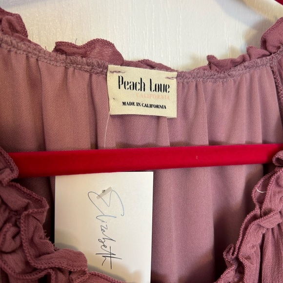 Pretty soft mauve dress with flowy sleeves, elastic waist and ruffle detail - Picture 4 of 10